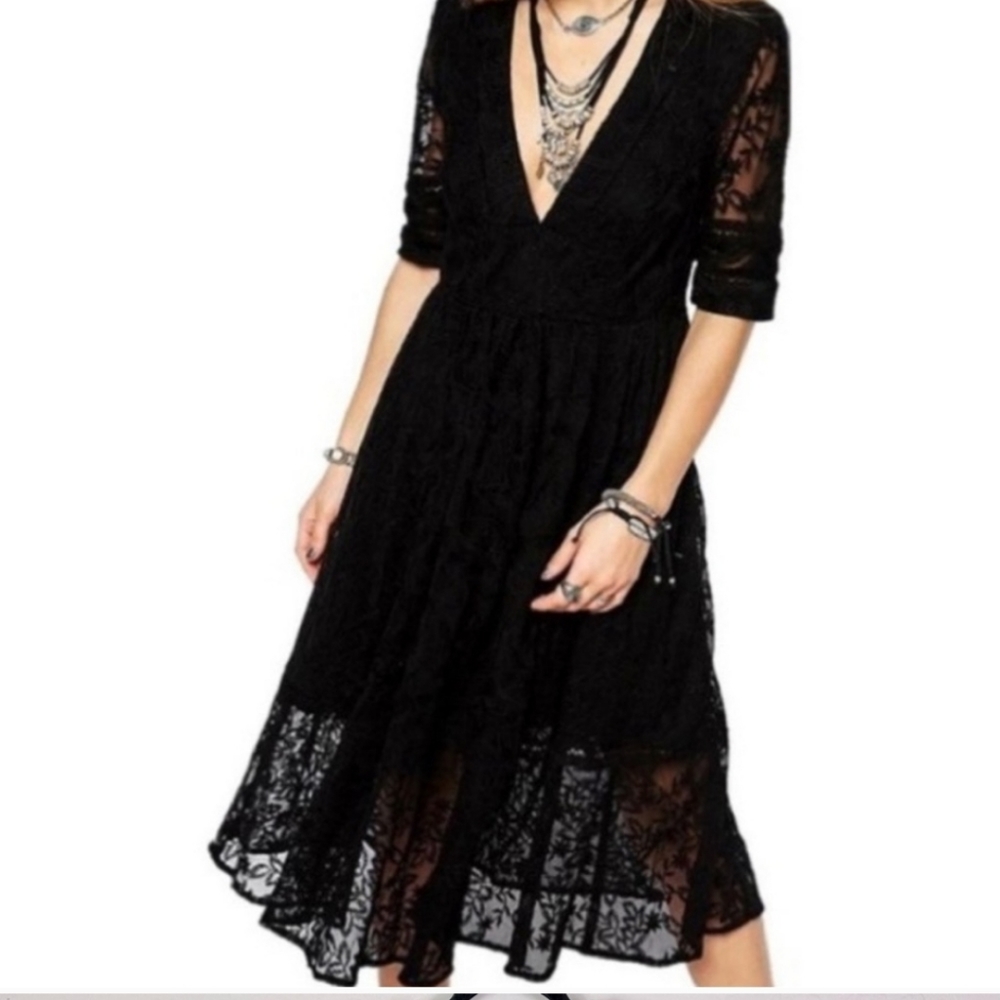 Free People Womans Laurel Black Lace Boho Short Sleeve Dress